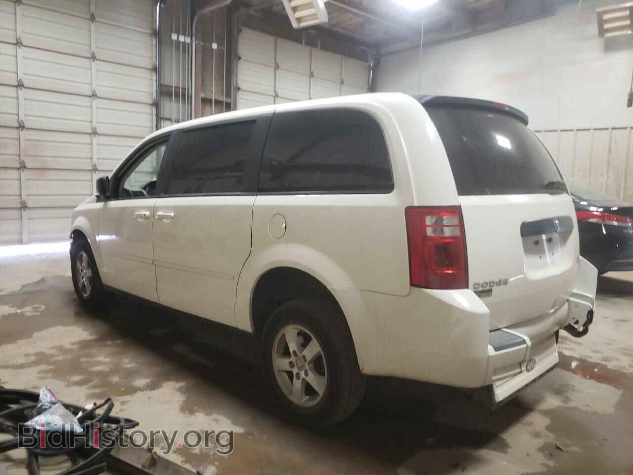 2009 DODGE CARAVAN - VIN: 2D8HN44E69R642972 - Фото 2