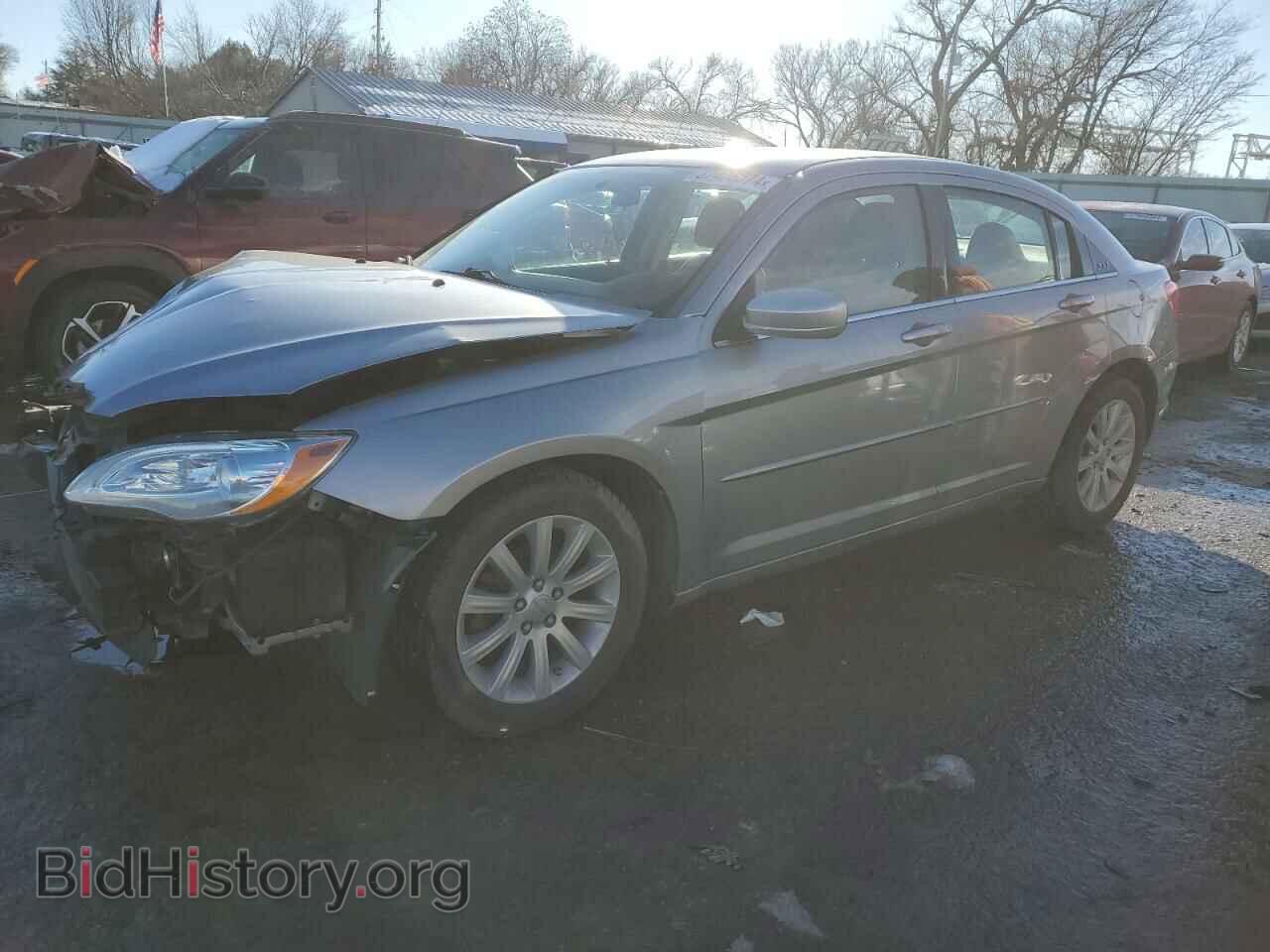 Фотография 1C3CCBBG6DN704193 - CHRYSLER 200 2013
