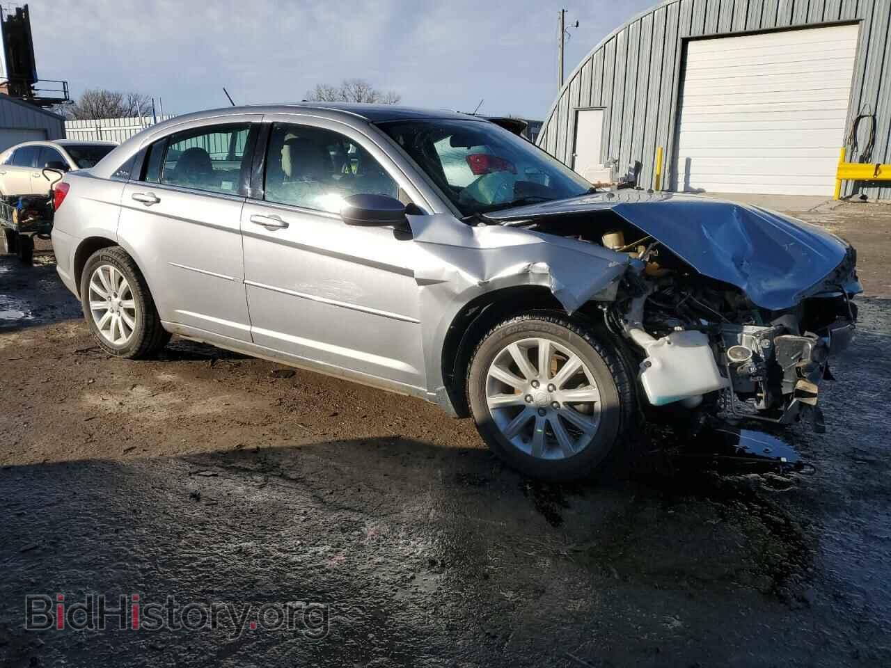 2013 CHRYSLER 200 - VIN: 1C3CCBBG6DN704193 - Фото 4