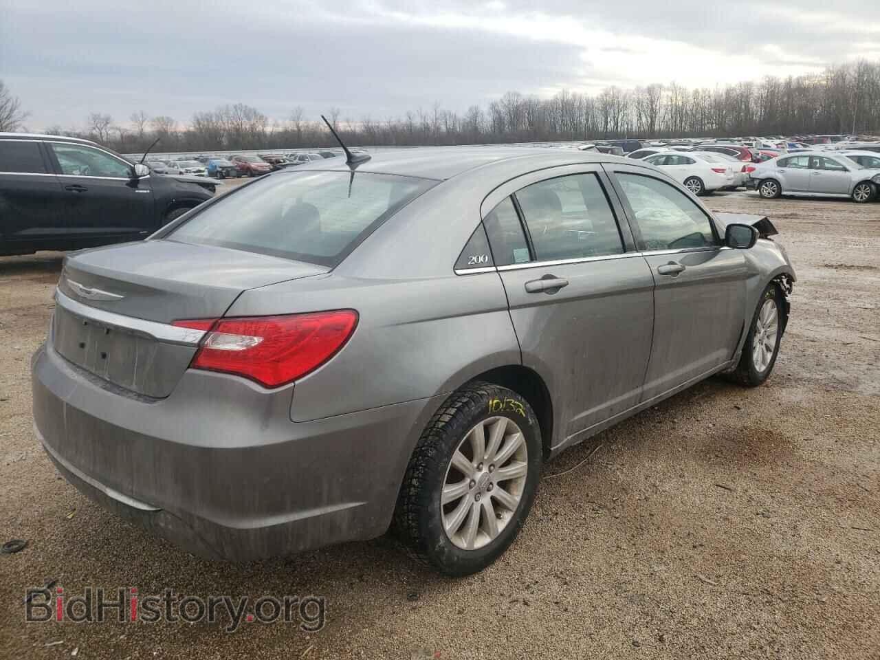 2012 CHRYSLER 200 - VIN: 1C3CCBBGXCN120717 - Фото 4