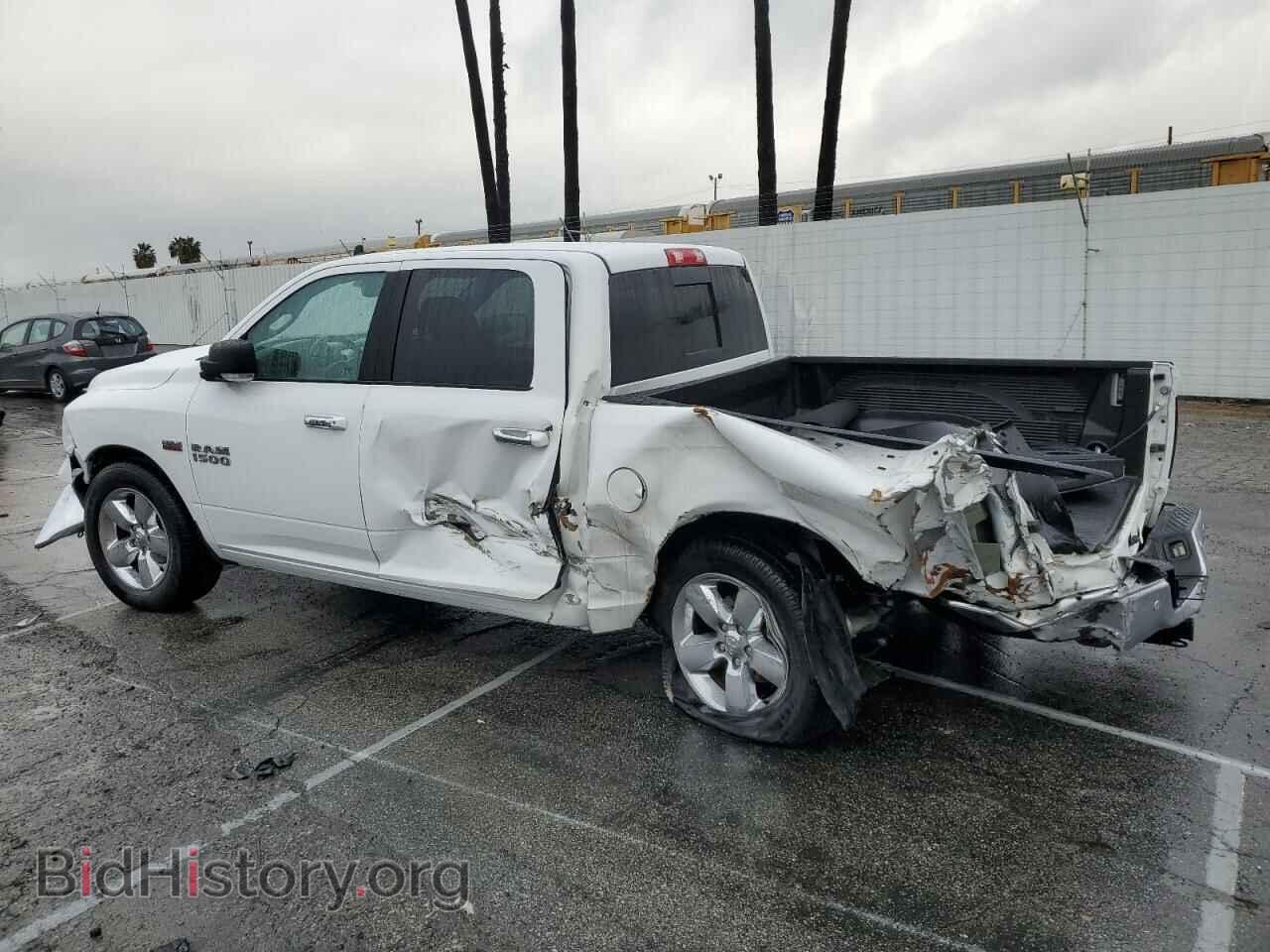 2017 RAM 1500 - VIN: 3C6RR6LT7HG681164 - Photo 2