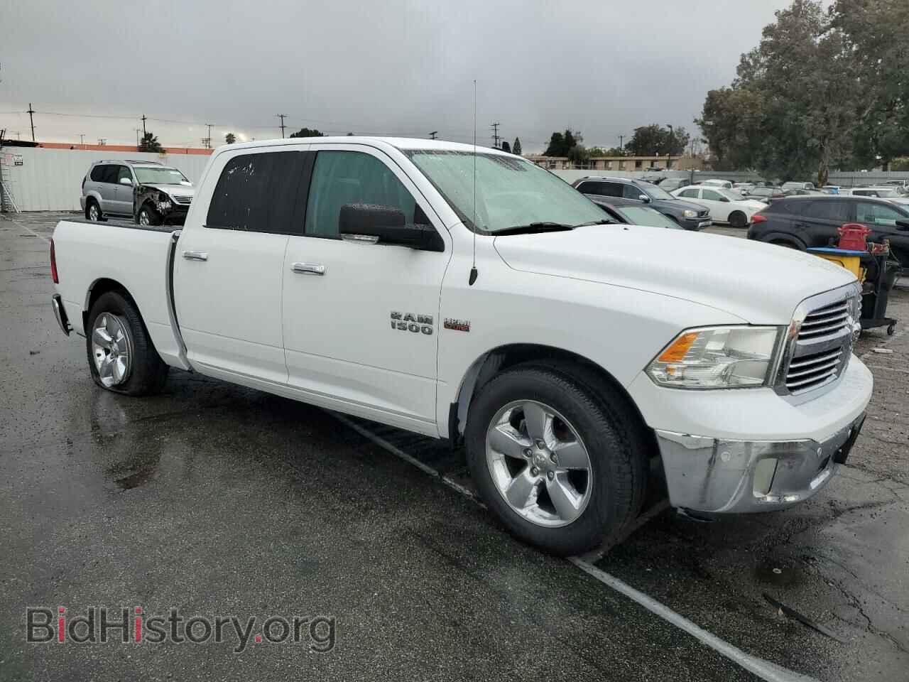 2017 RAM 1500 - VIN: 3C6RR6LT7HG681164 - Photo 4