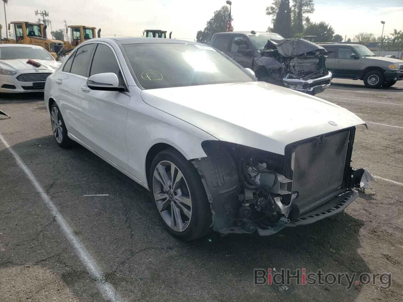 Photo 55SWF4JB2HU217884 - MERCEDES-BENZ C-CLASS 2017