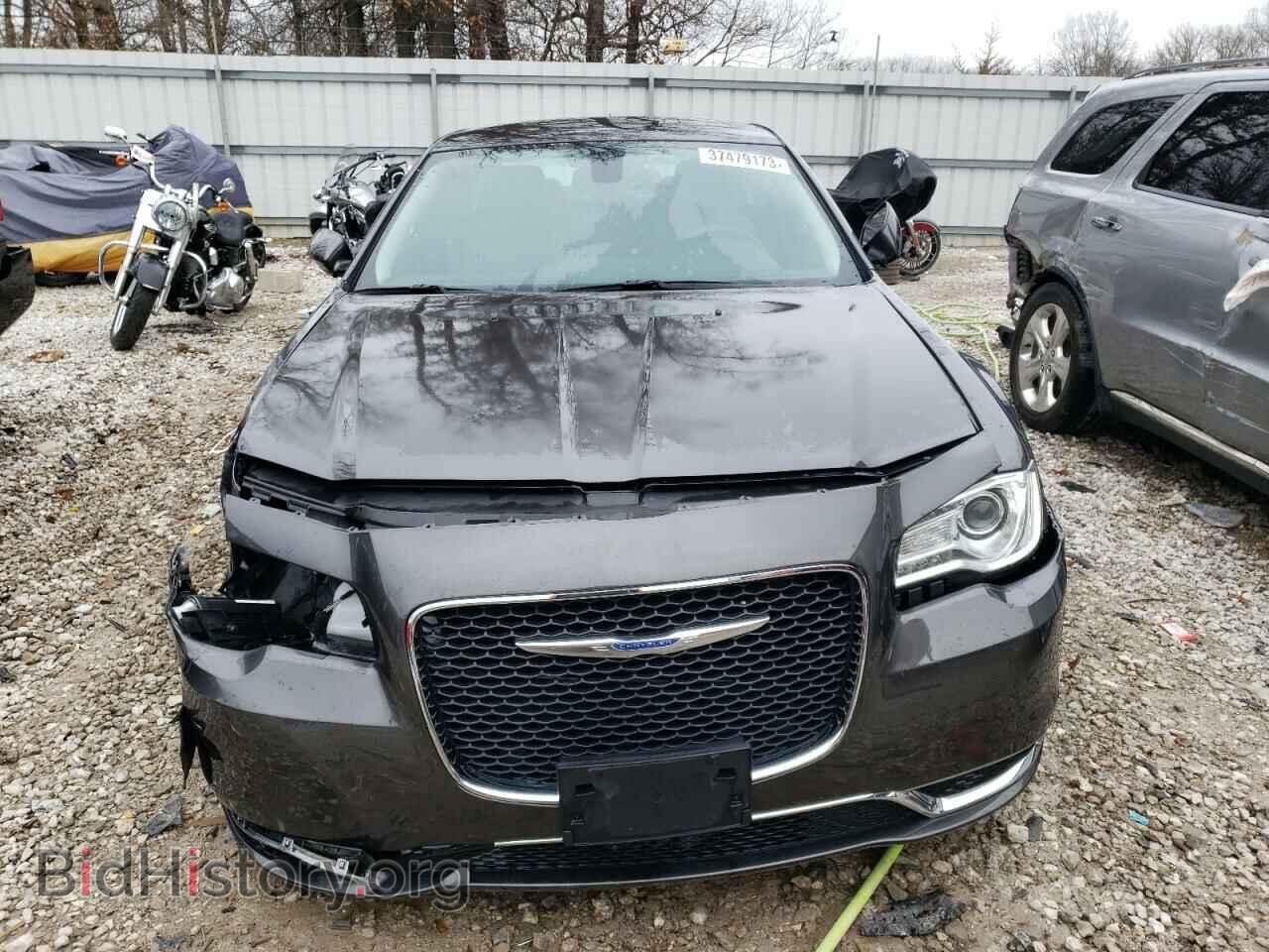 2019 CHRYSLER 300 - VIN: 2C3CCAAG9KH561435 - Фото 5