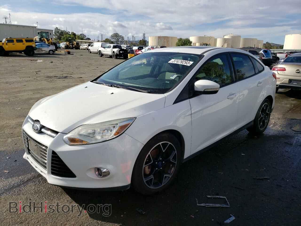 Фотография 1FAHP3F22CL477918 - FORD FOCUS 2012