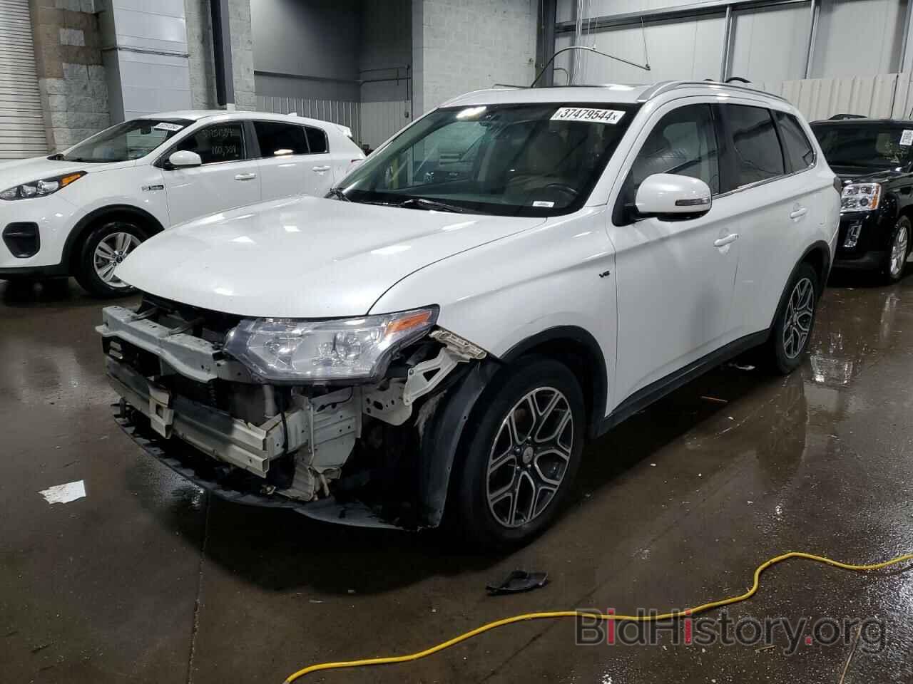 Photo JA4JZ4AXXFZ005105 - MITSUBISHI OUTLANDER 2015