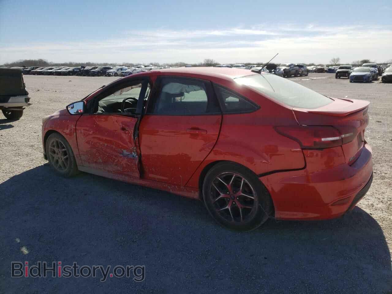 2016 FORD FOCUS - VIN: 1FADP3F24GL371152 - Photo 2
