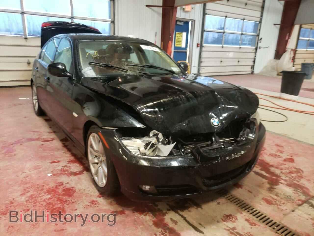 Фотография WBAPH7C57AA176155 - BMW 3 SERIES 2010