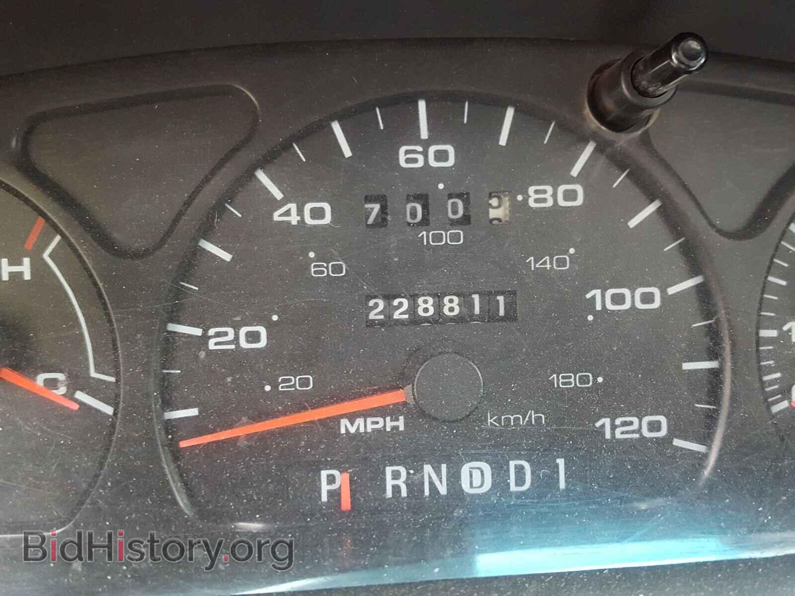 2002 FORD TAURUS - VIN: 1FAFP58S62A104049 - Фото 8