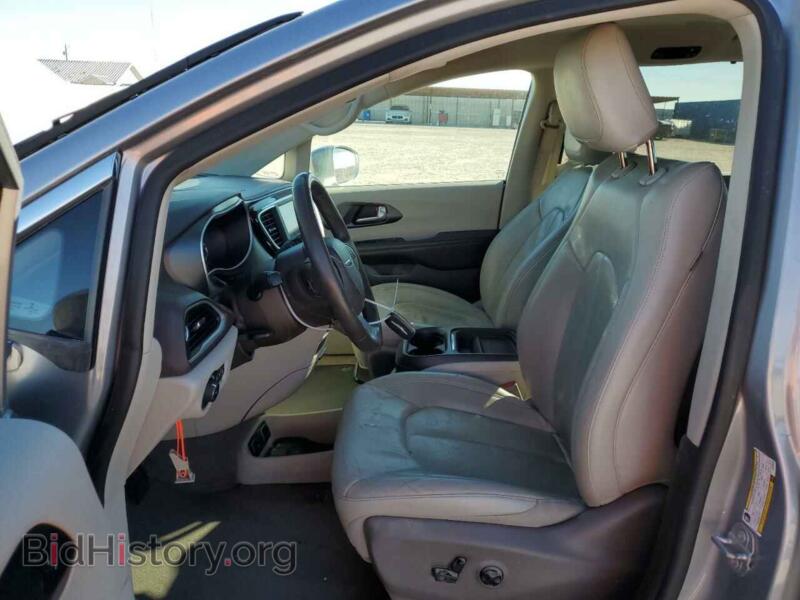 2020 Chrysler PACIFICA (VIN 2C4RC1BG9LR269025) — фото 7 из 13