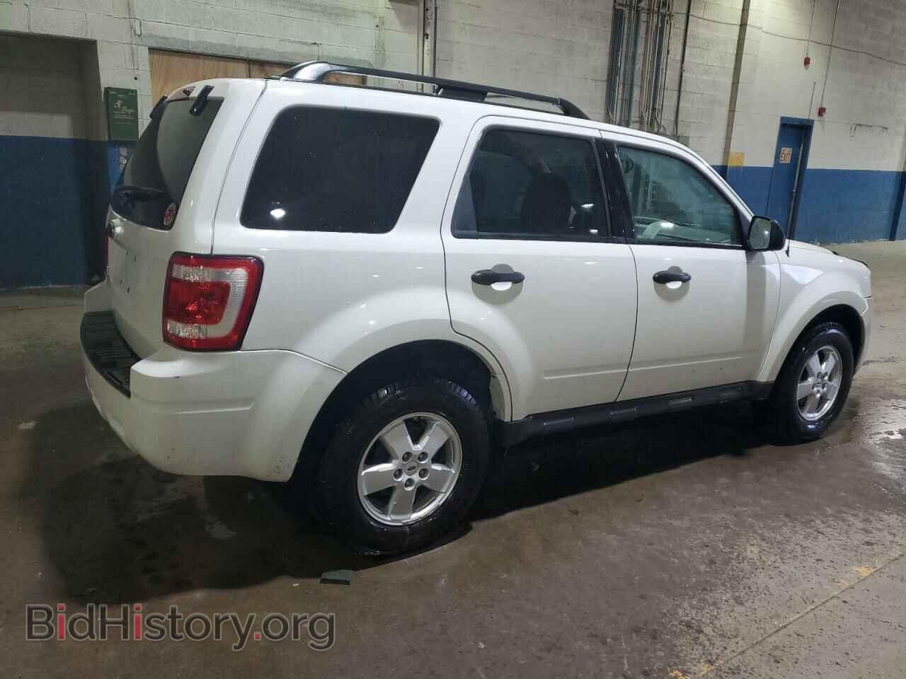 2009 FORD ESCAPE - VIN: 1FMCU03G19KB11065 - Фото 3