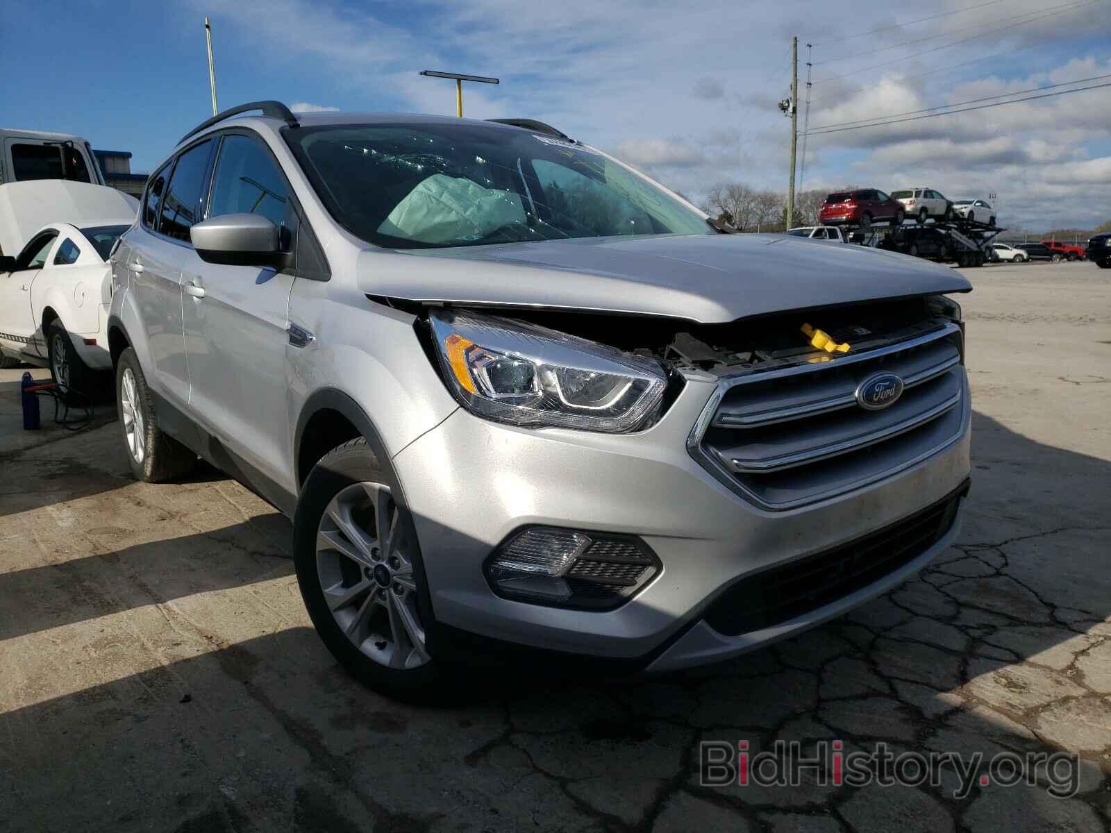 Фотография 1FMCU0GD2HUC33341 - FORD ESCAPE 2017