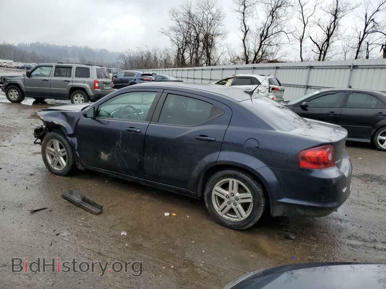 2011 DODGE AVENGER - VIN: 1B3BD1FB1BN536751 - Photo 2