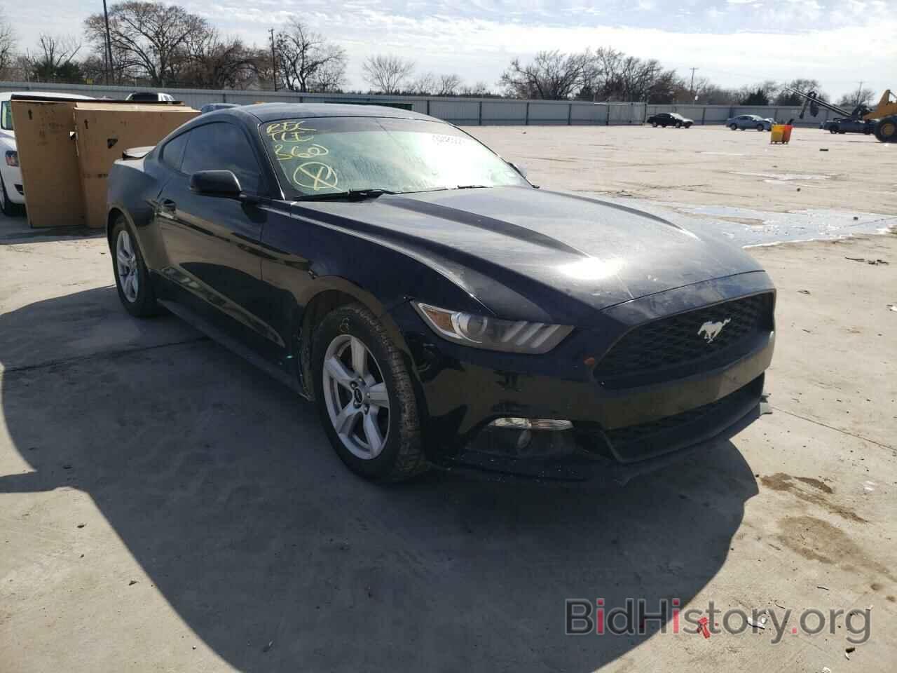 Photo 1FA6P8TH8F5433119 - FORD MUSTANG 2015