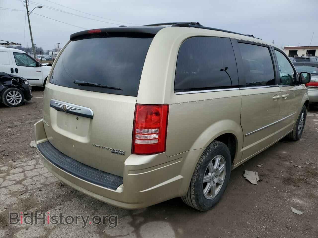 2010 CHRYSLER MINIVAN - VIN: 2A4RR8D1XAR381484 - Фото 3