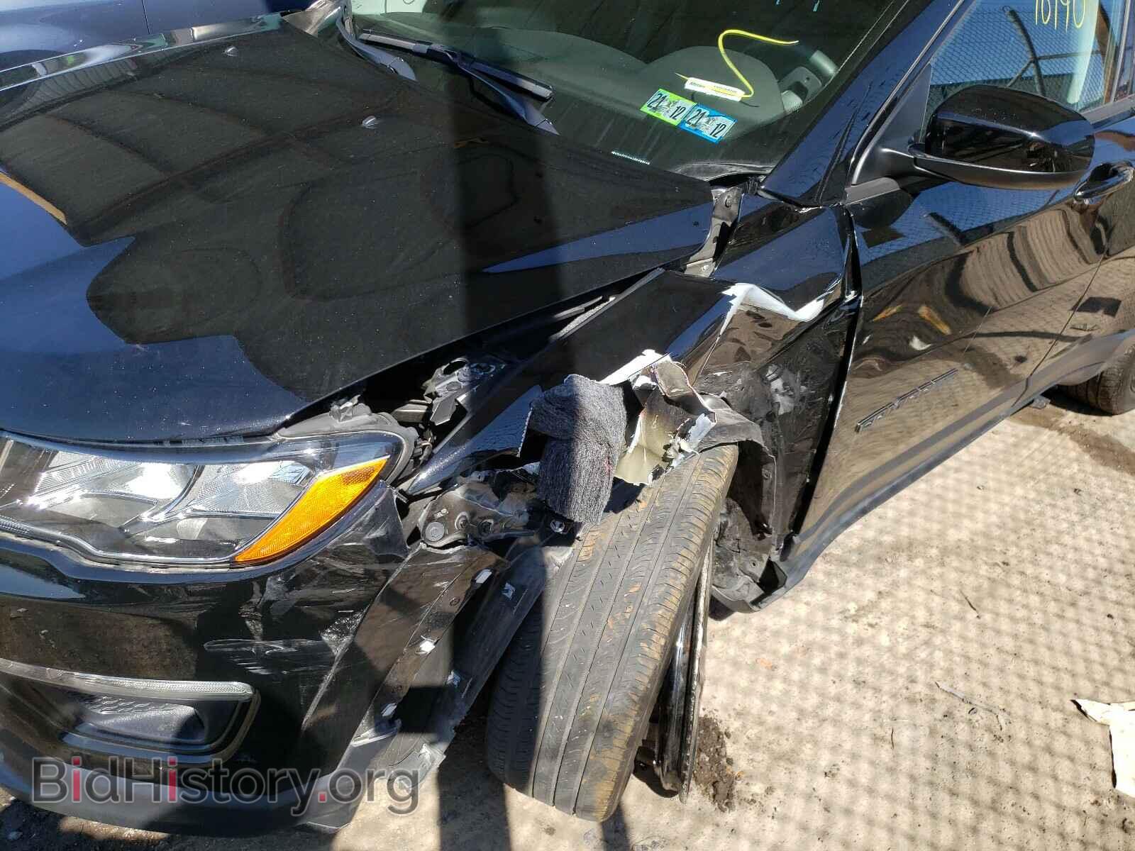 2019 JEEP COMPASS - VIN: 3C4NJDBB6KT621189 - Фото 9