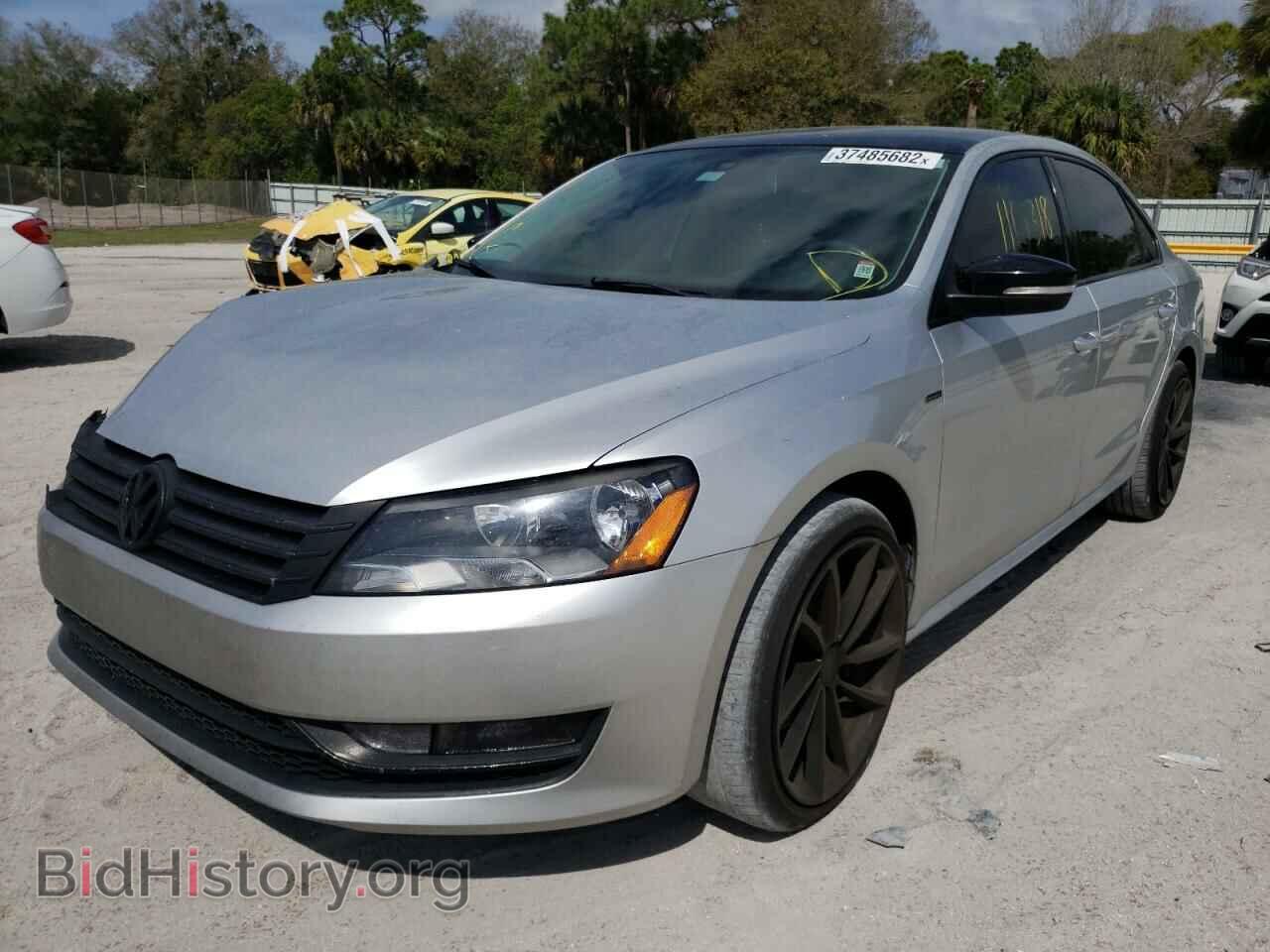 2015 VOLKSWAGEN PASSAT - VIN: 1VWBS7A36FC076542 - Фото 2