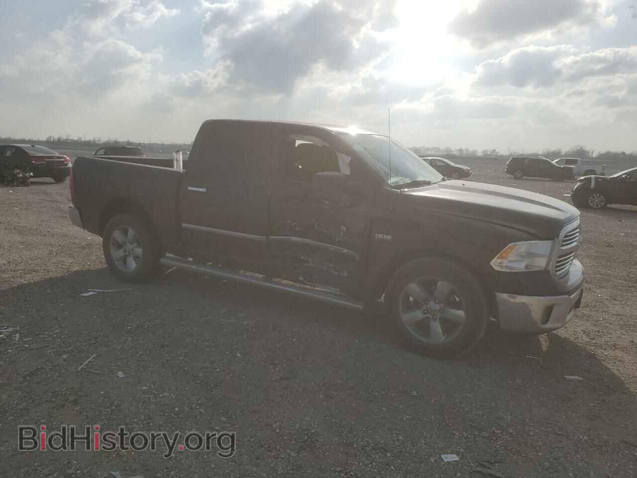 2017 RAM 1500 - VIN: 1C6RR6LT2HS524151 - Photo 4