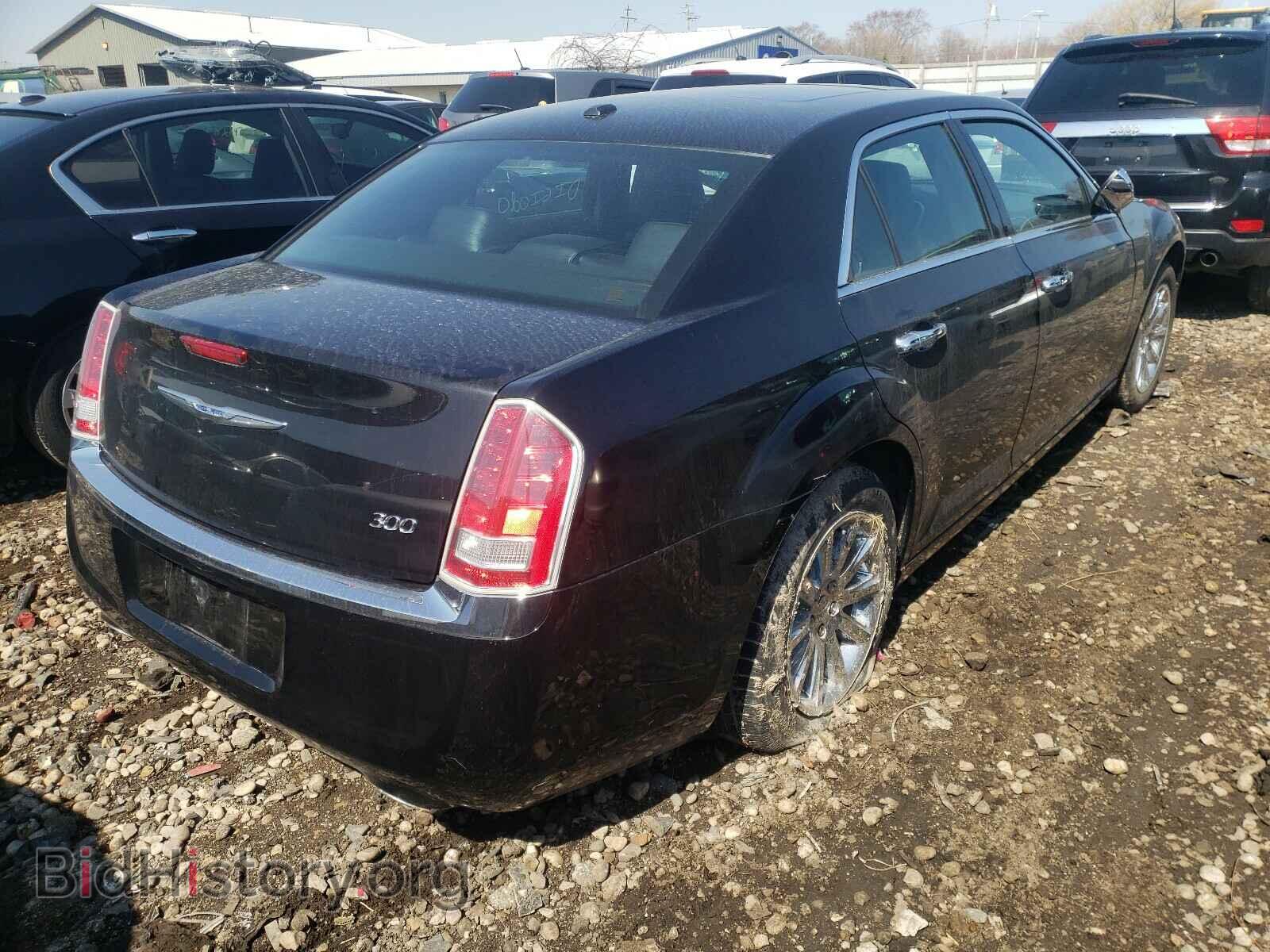 2012 CHRYSLER 300 - VIN: 2C3CCACG0CH217295 - Фото 4