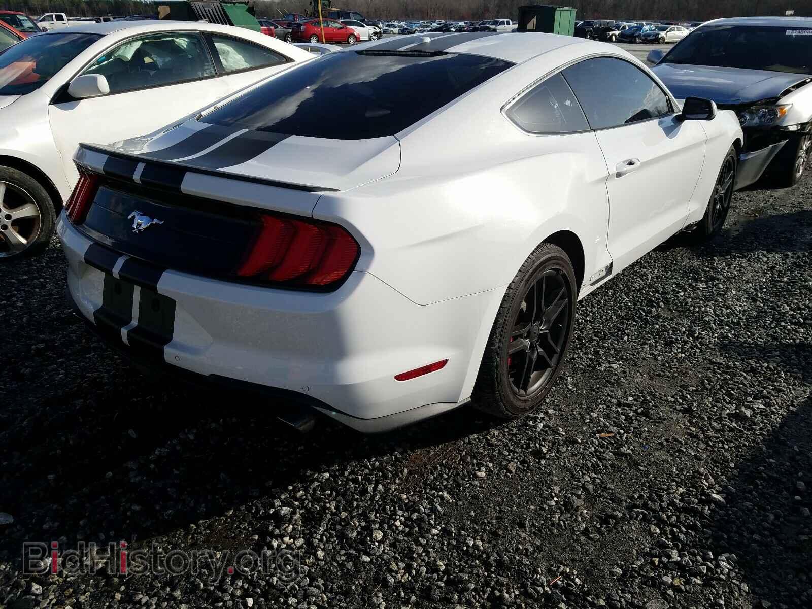 2018 FORD MUSTANG - VIN: 1FA6P8TH8J5156500 - Фото 3