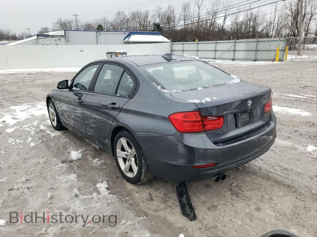 2014 BMW 3 SERIES - VIN: WBA3B3C56EJ979246 - Фото 2