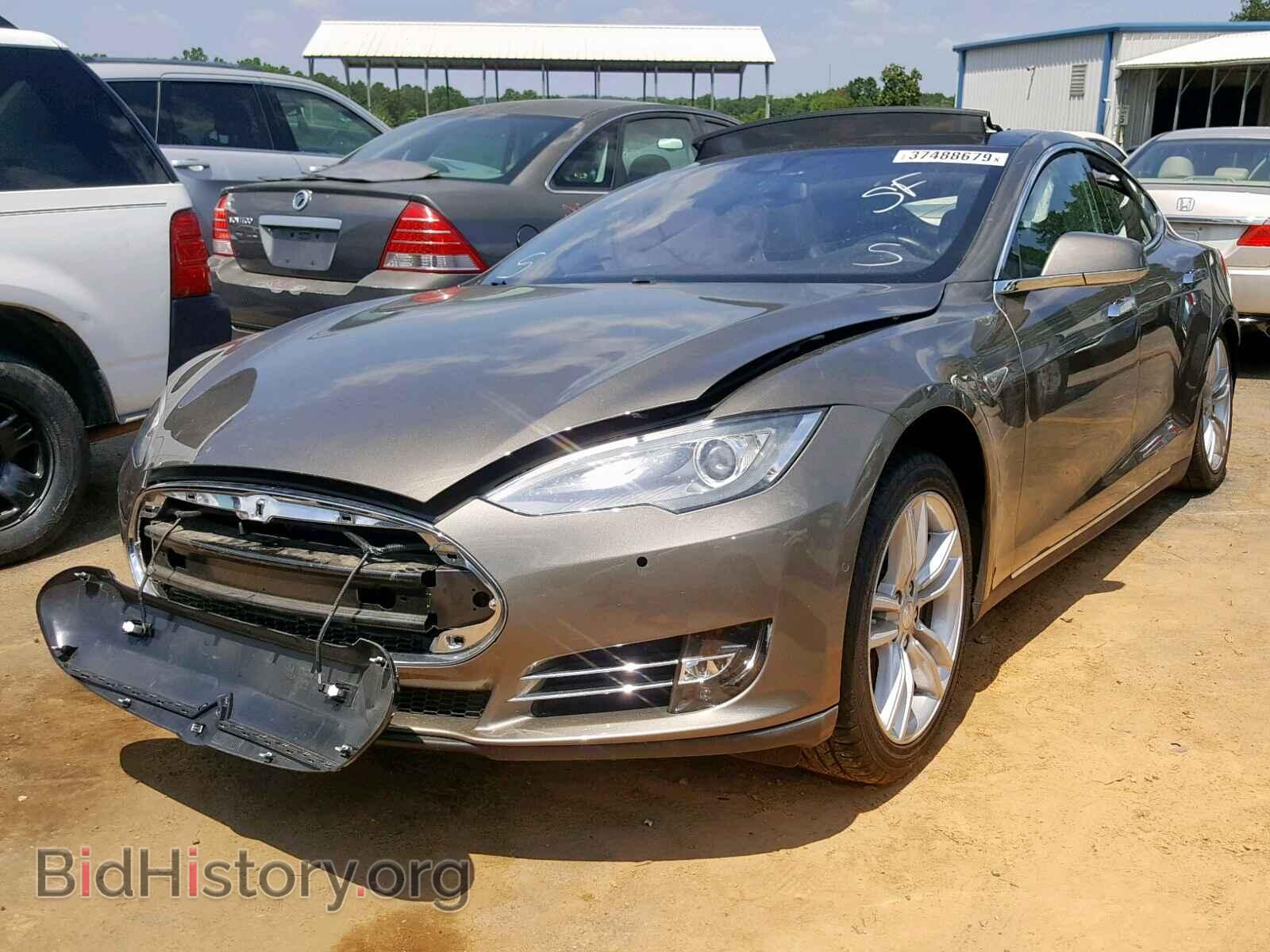 2015 TESLA MODEL S - VIN: 5YJSA1E21FF110488 - Фото 2