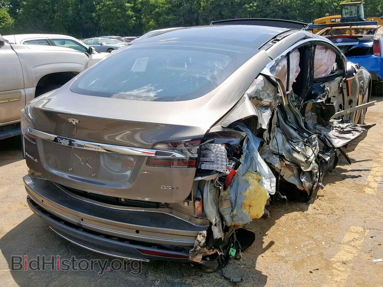 2015 TESLA MODEL S - VIN: 5YJSA1E21FF110488 - Фото 4
