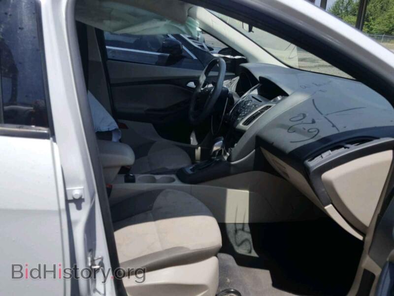 2014 Ford FOCUS (VIN 1FADP3F28EL455066) — фото 5 из 10