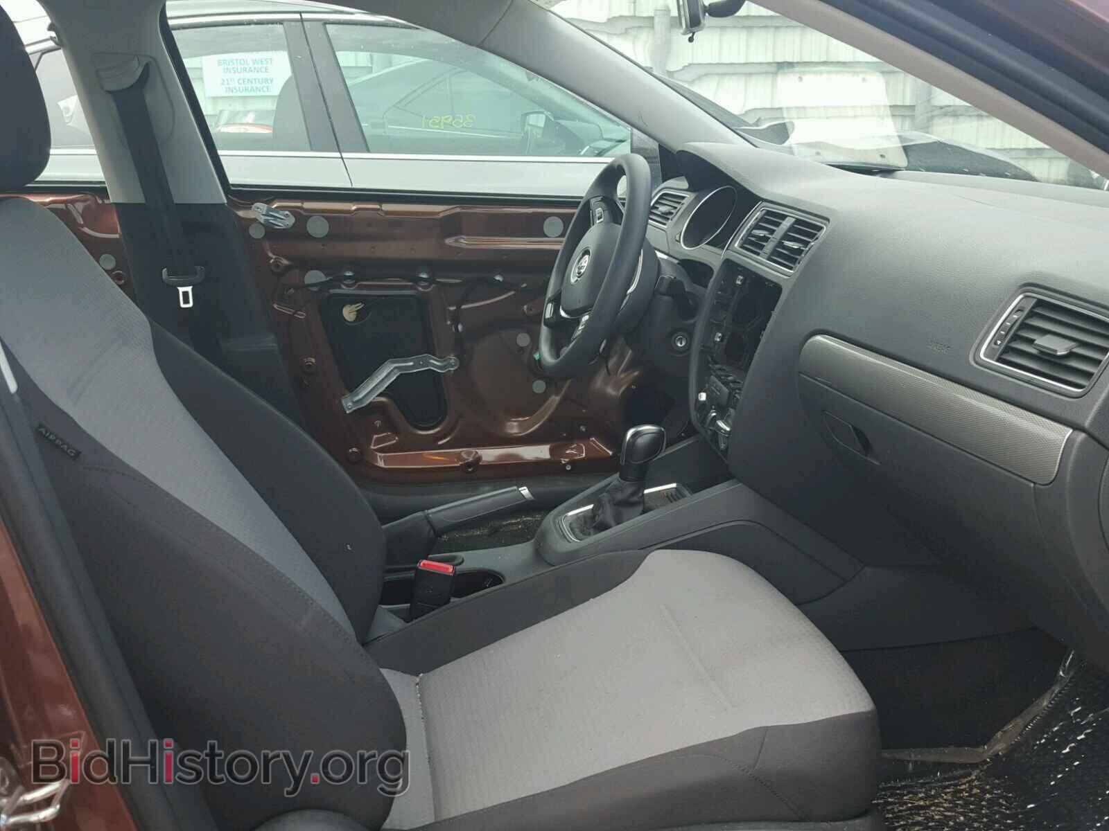 2017 VOLKSWAGEN JETTA - VIN: 3VW2B7AJXHM373961 - Фото 5