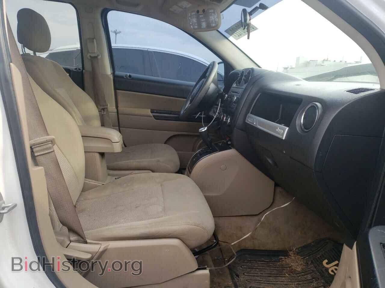 2014 JEEP COMPASS - VIN: 1C4NJDBB2ED569487 - Фото 5