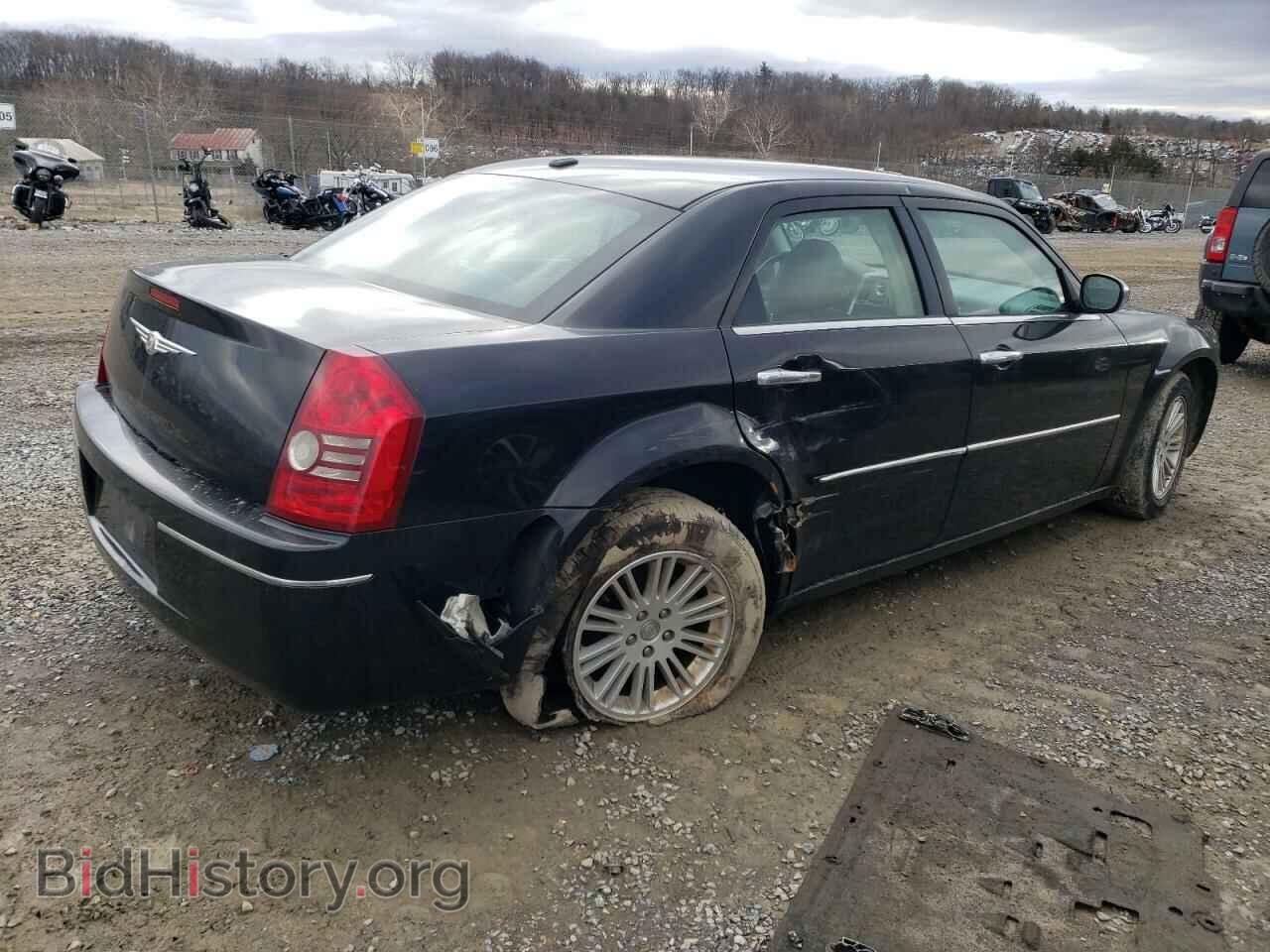 2010 CHRYSLER 300 - VIN: 2C3CA5CV9AH233052 - Фото 3