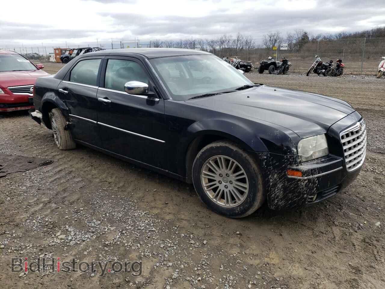 2010 CHRYSLER 300 - VIN: 2C3CA5CV9AH233052 - Фото 4