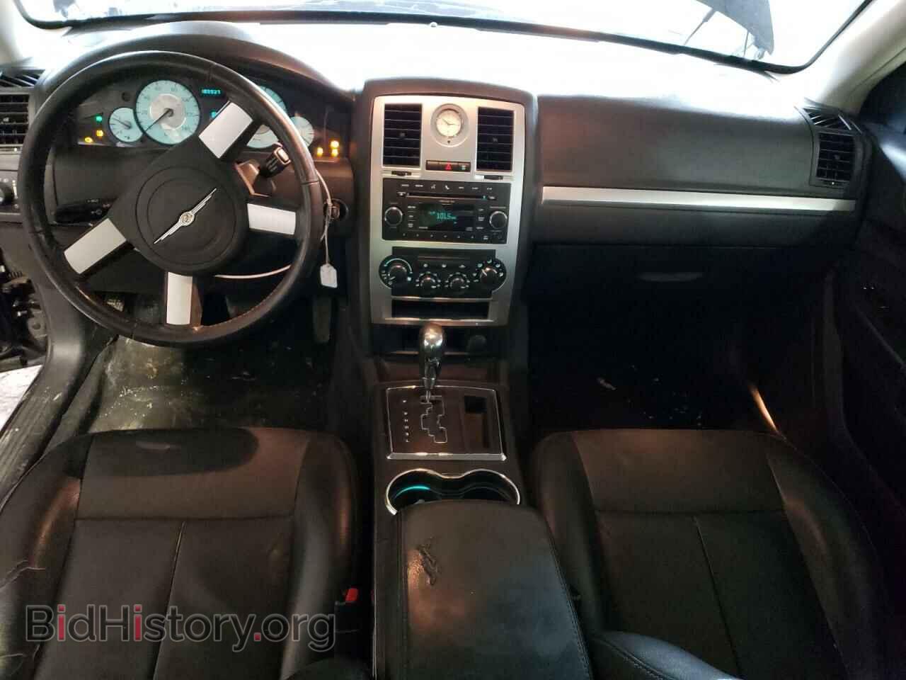 2010 CHRYSLER 300 - VIN: 2C3CA5CV9AH233052 - Фото 8