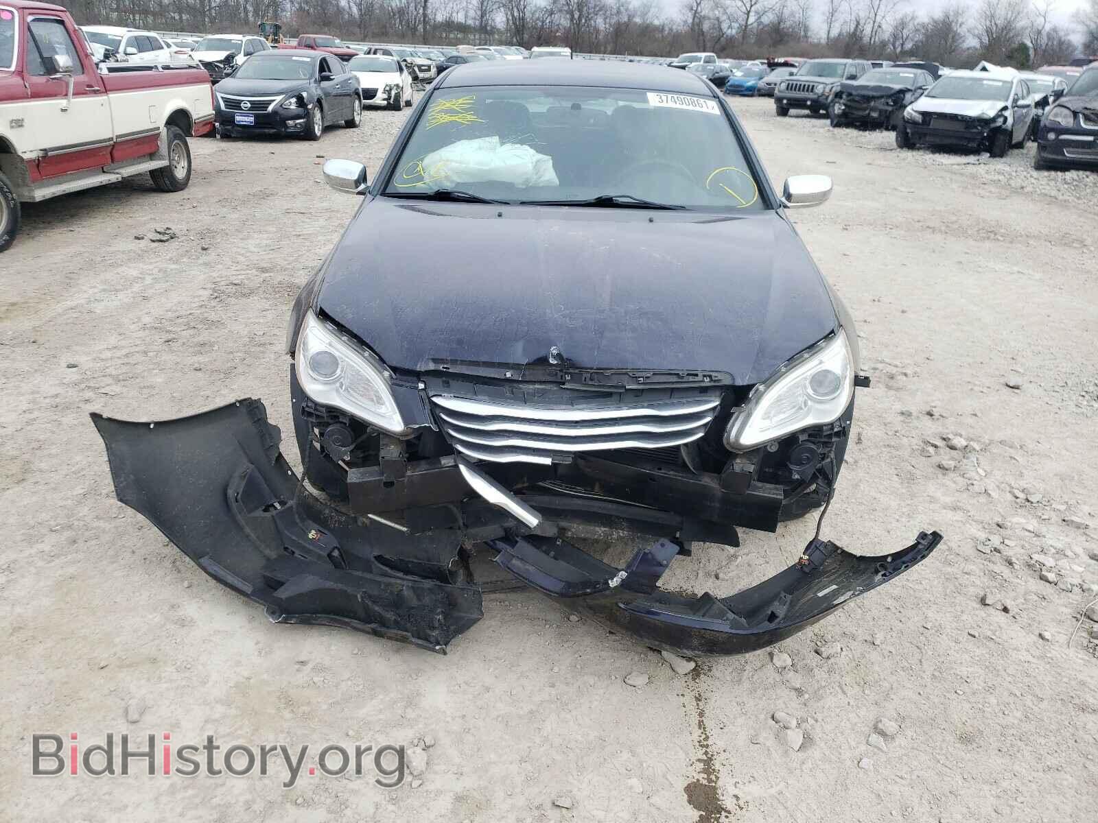 2012 CHRYSLER 200 - VIN: 1C3CCBCG7CN124447 - Фото 9