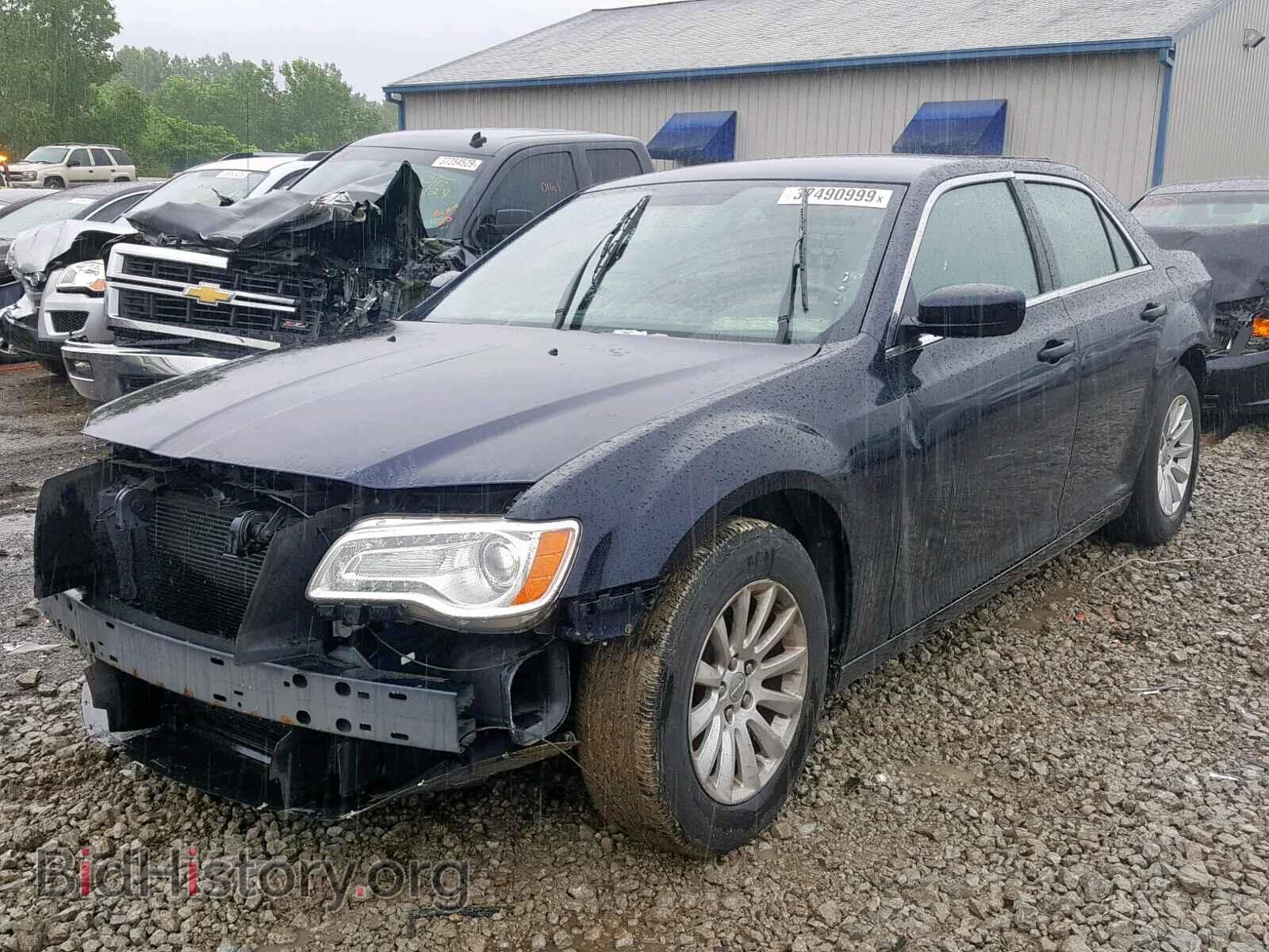 2012 CHRYSLER 300 - VIN: 2C3CCAAG3CH234630 - Фото 2