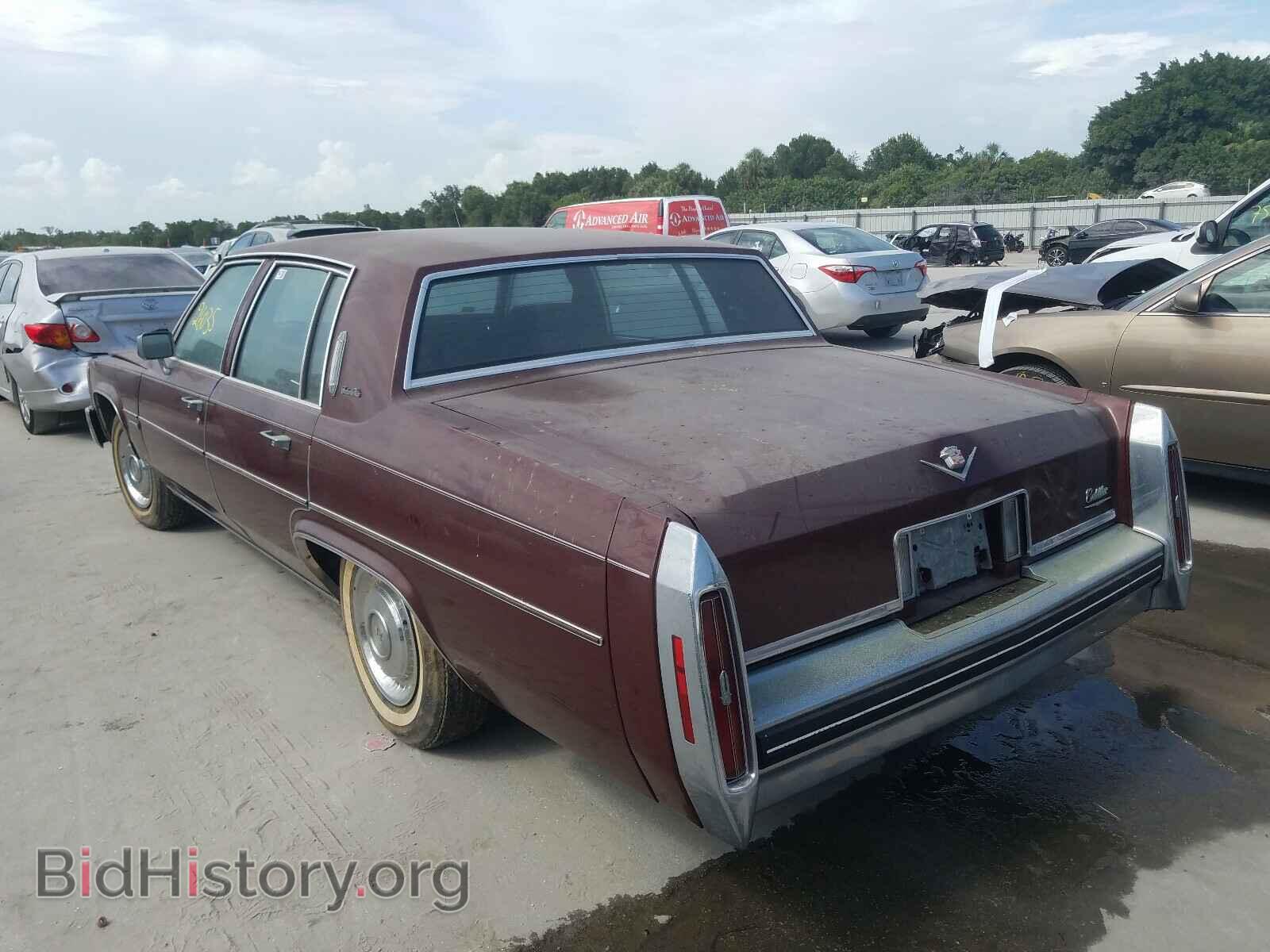 1983 CADILLAC DEVILLE - VIN: 1G6AD6981D9229232 - Photo 3