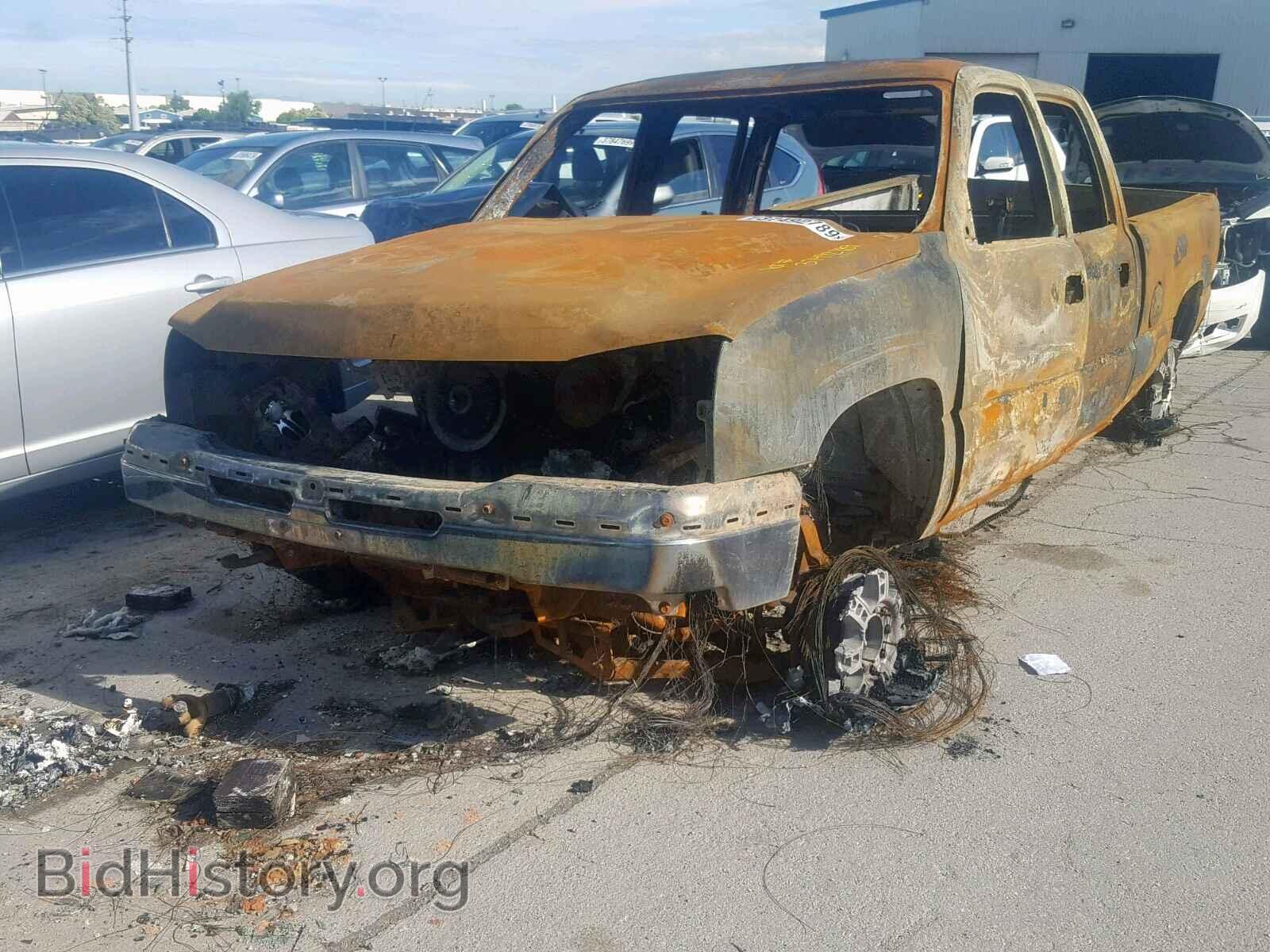 2006 CHEVROLET SILVERADO - VIN: 1GCHK23D16F199430 - Фото 2
