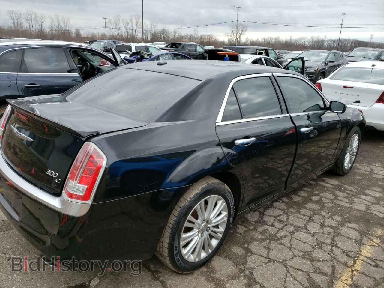 2014 CHRYSLER 300 - VIN: 2C3CCAJG3EH303979 - Фото 4