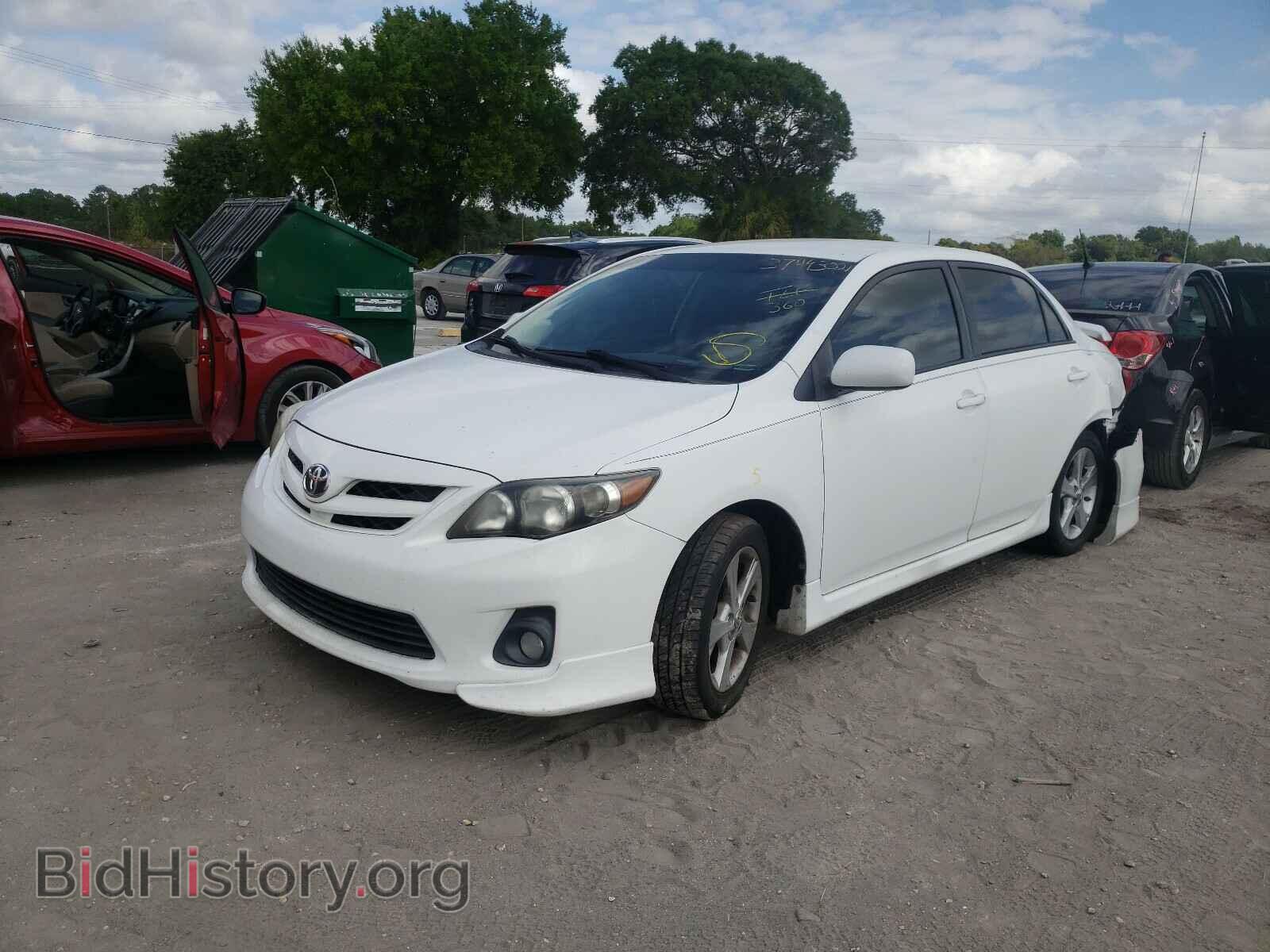 2011 TOYOTA COROLLA - VIN: 2T1BU4EE5BC567709 - Фото 2