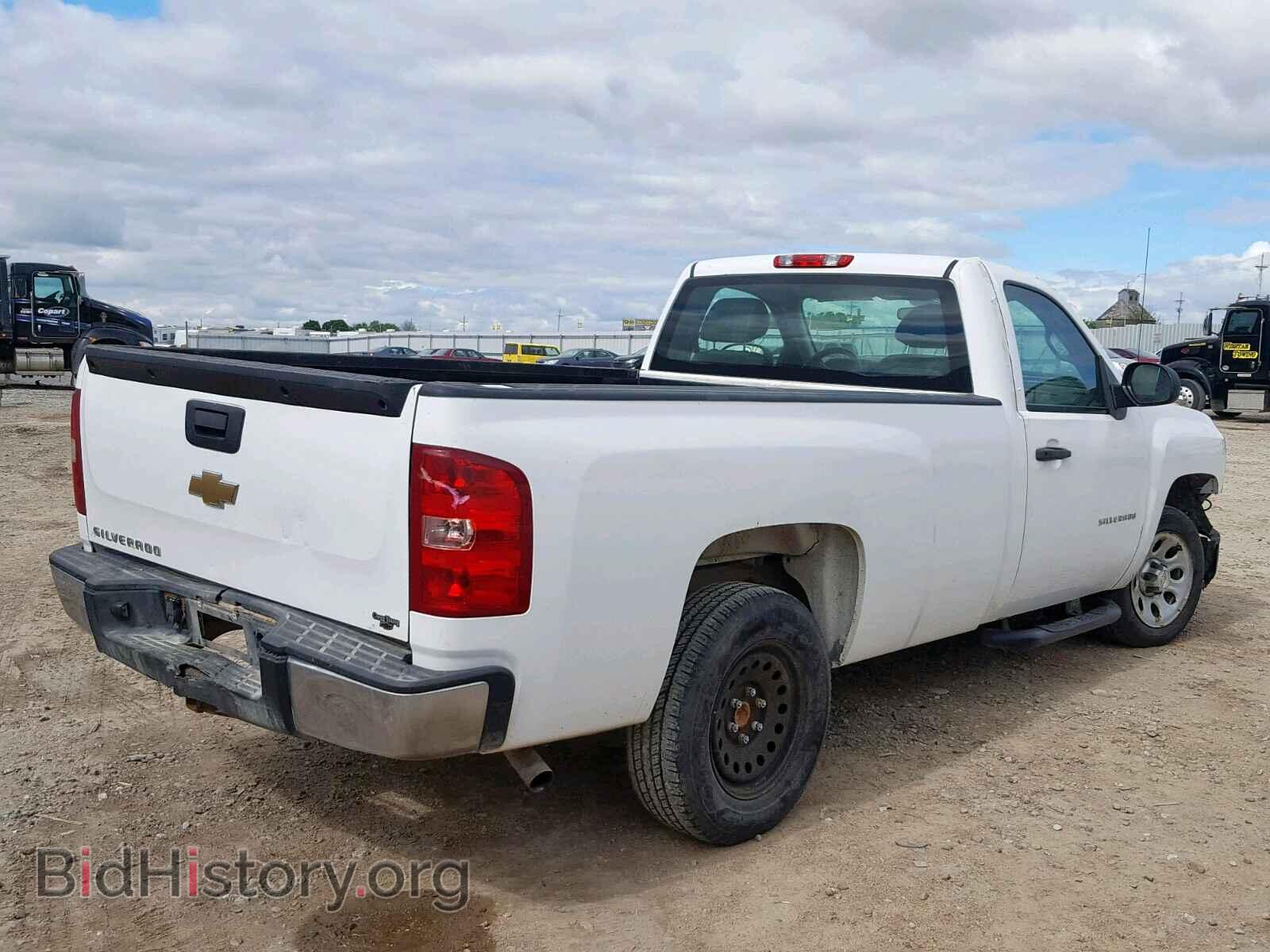2010 CHEVROLET SILVERADO - VIN: 1GCPCPEX3AZ162836 - Фото 4