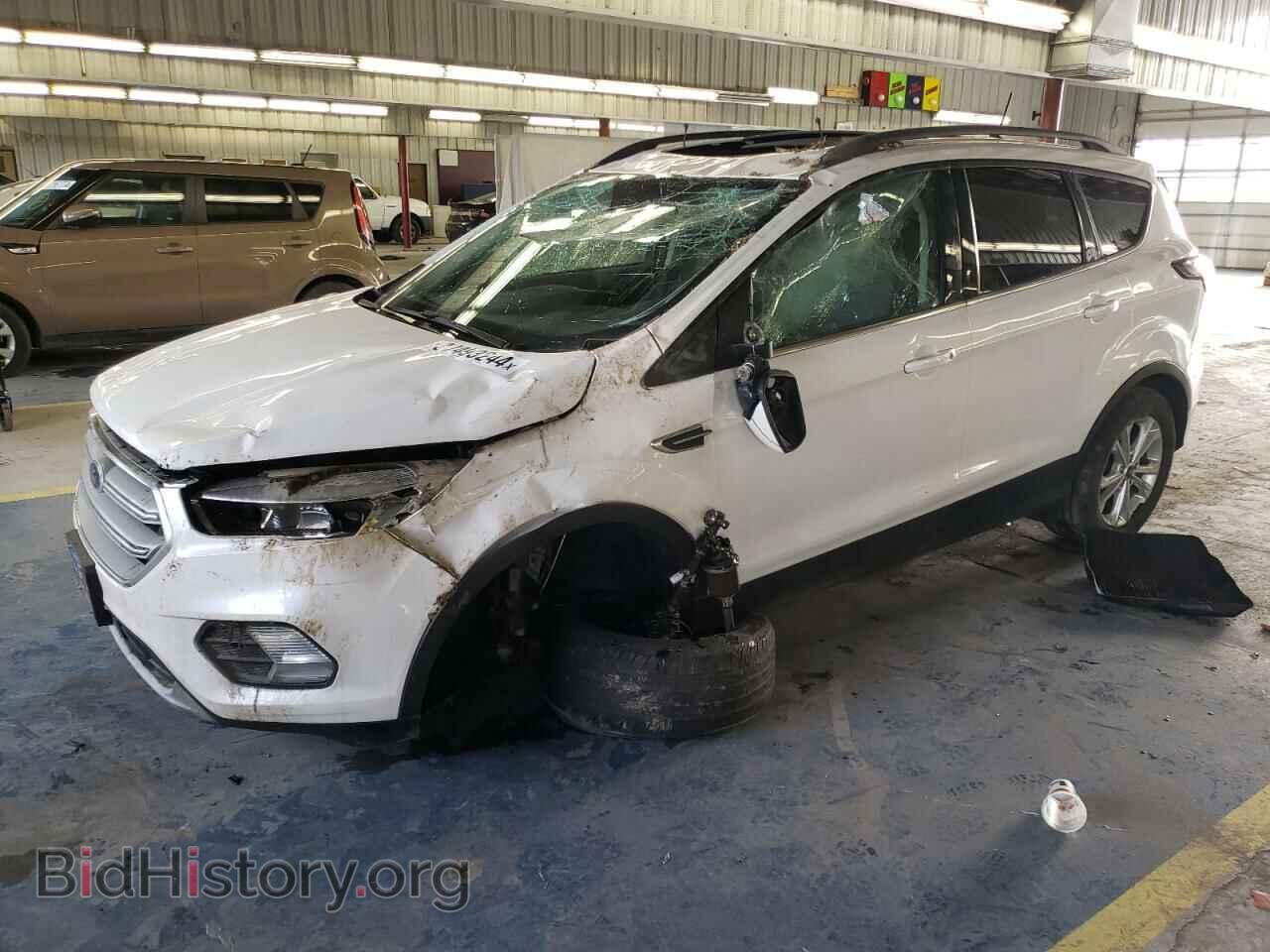 Фотография 1FMCU0GD7JUB39638 - FORD ESCAPE 2018