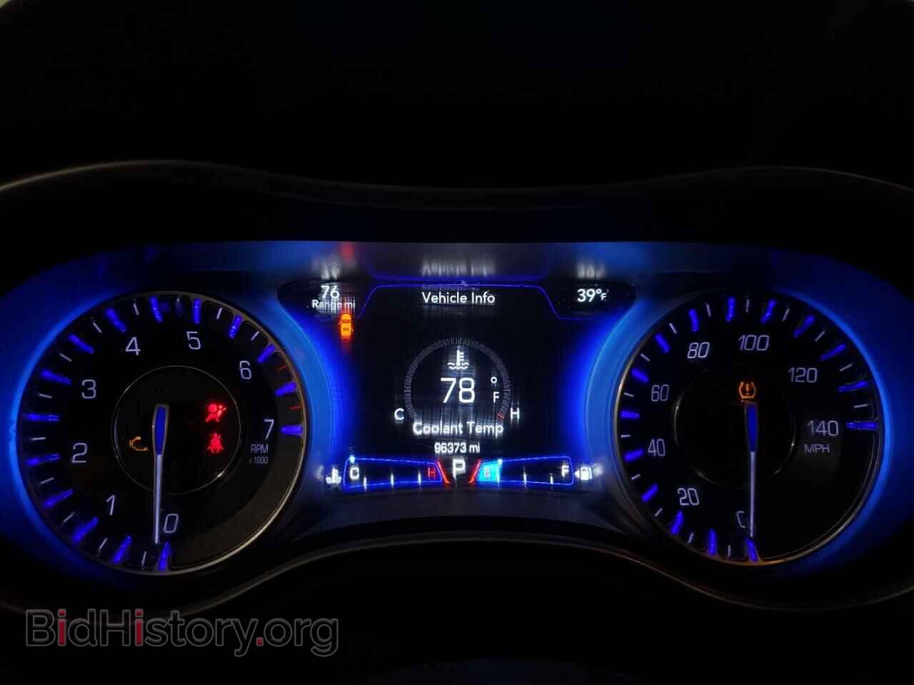 2015 CHRYSLER 300 - VIN: 2C3CCAEG2FH786828 - Фото 9