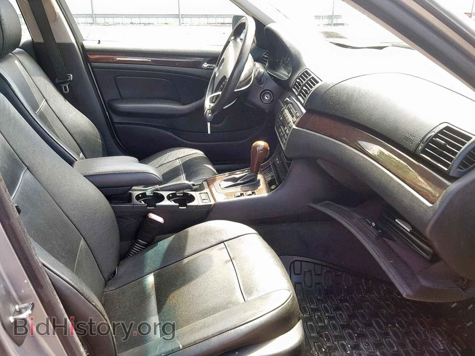2003 BMW 3 SERIES - VIN: WBAEV33443KL88623 - Фото 5