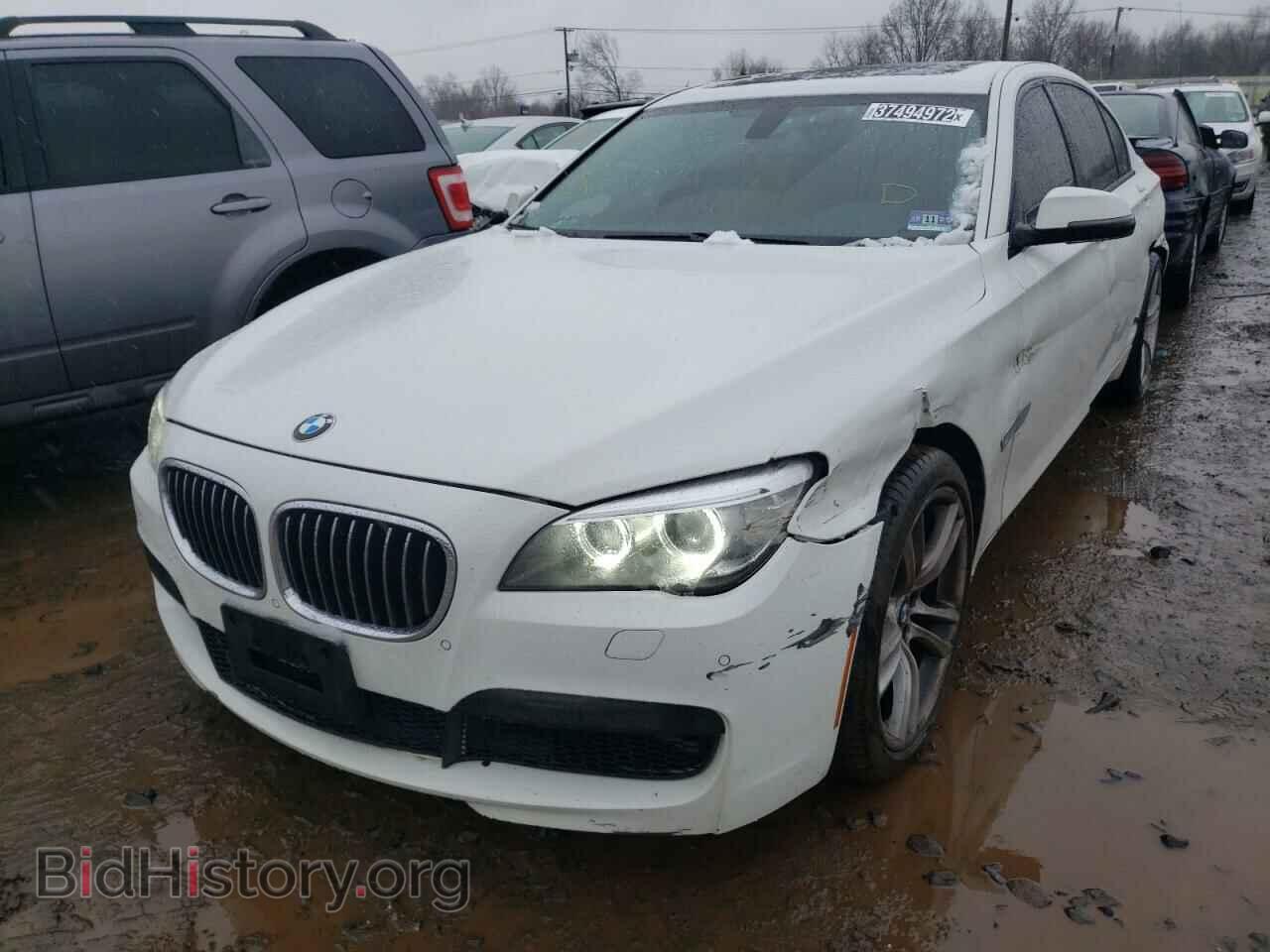 2013 BMW 7 SERIES - VIN: WBAYF4C55DD281613 - Фото 2
