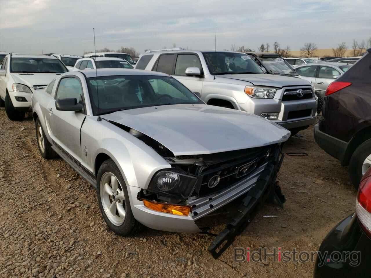 Photo 1ZVHT80NX75317329 - FORD MUSTANG 2007
