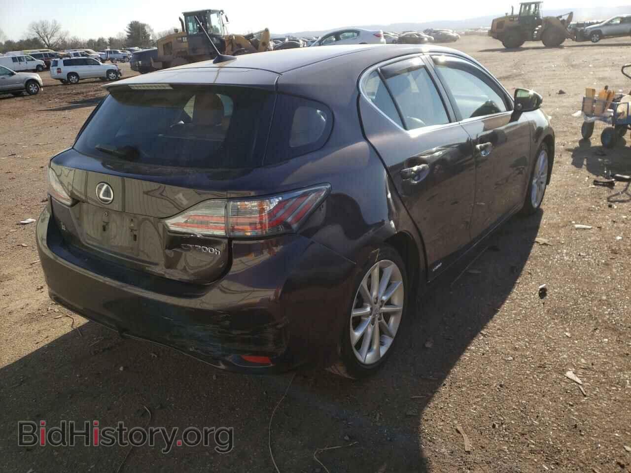 2011 LEXUS CT 200 - VIN: JTHKD5BH0B2009073 - Фото 4