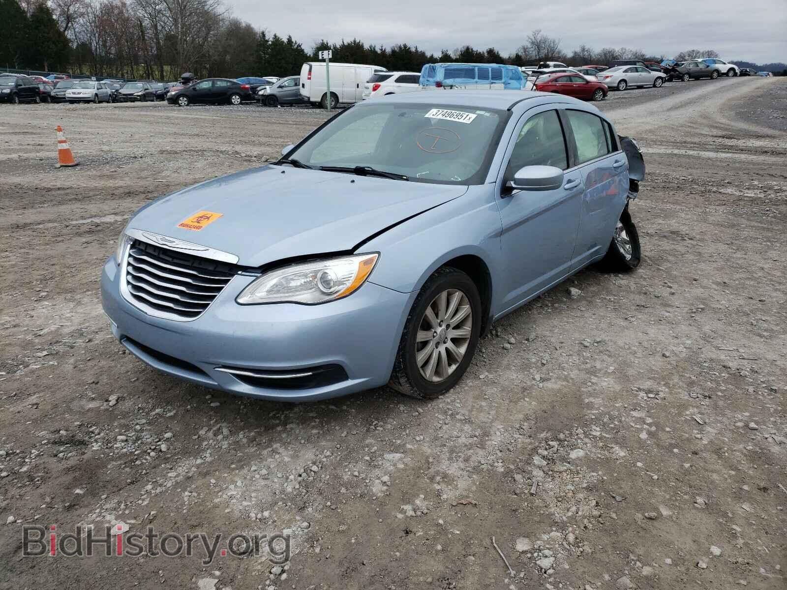 2013 CHRYSLER 200 - VIN: 1C3CCBBB1DN609691 - Фото 2