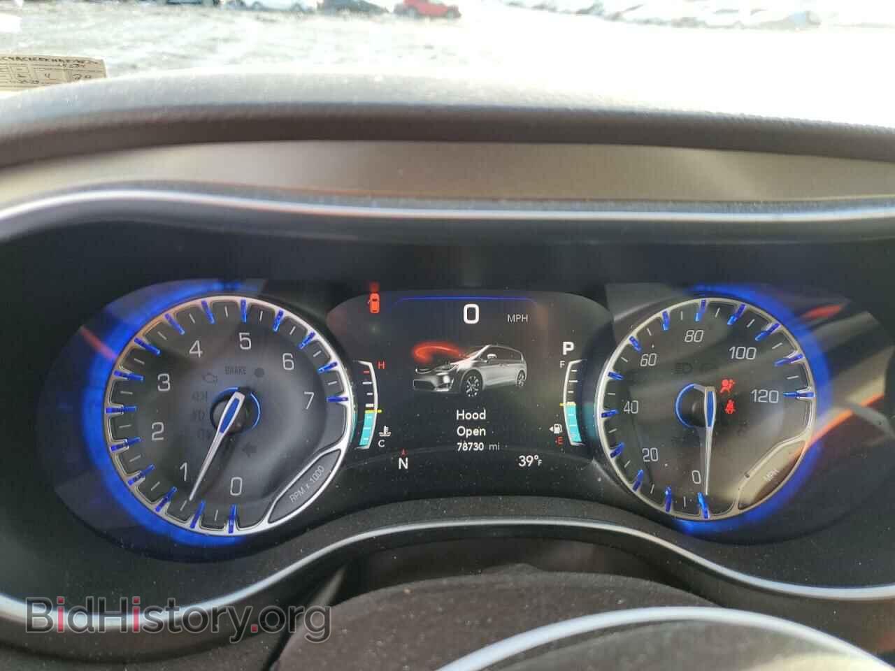 2017 CHRYSLER PACIFICA - VIN: 2C4RC1EGXHR579834 - Фото 9