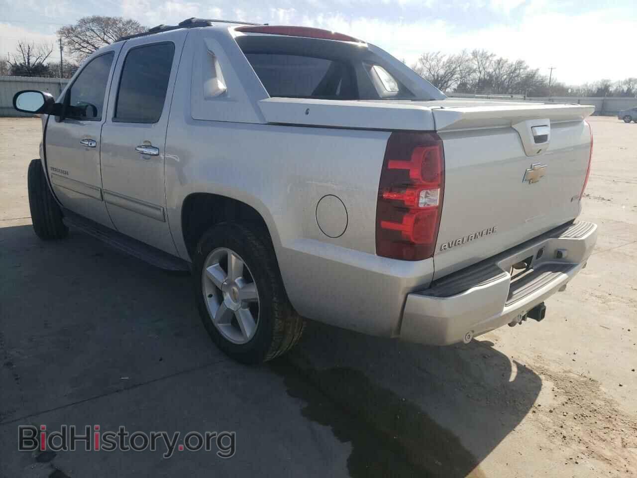 2011 CHEVROLET AVALANCHE - VIN: 3GNMCEE09BG220760 - Фото 3
