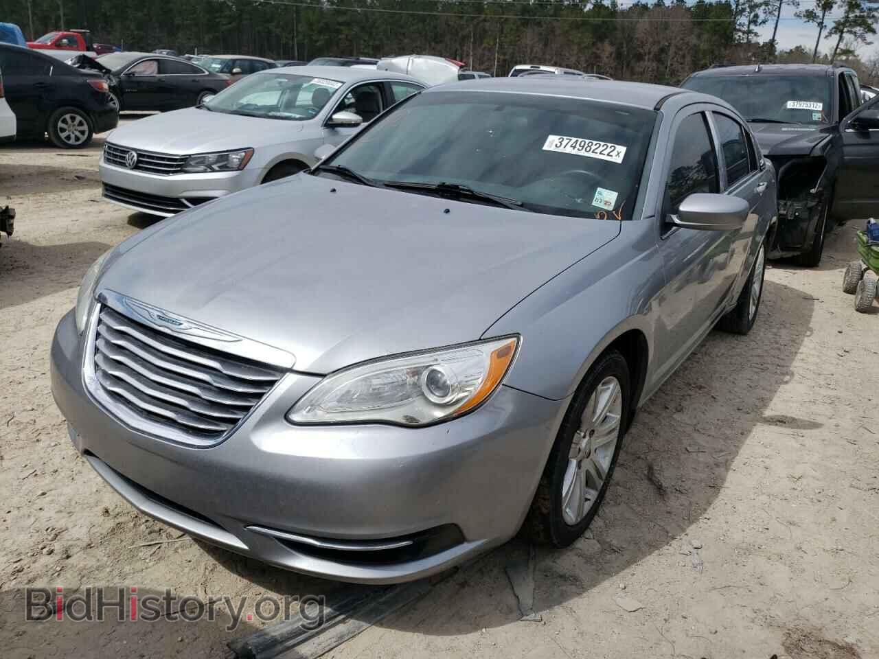 2014 CHRYSLER 200 - VIN: 1C3CCBBB8EN165145 - Фото 2